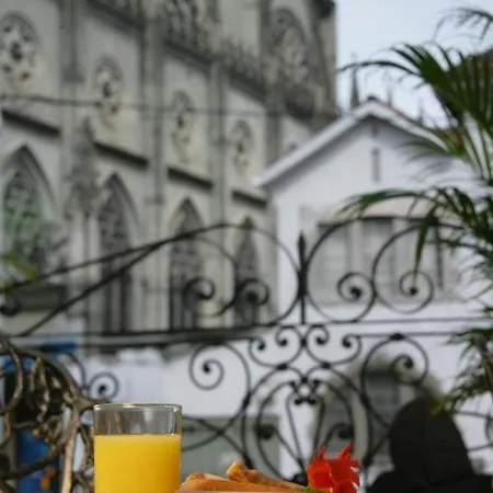 Hotel Castilla Real Pereira Exterior photo