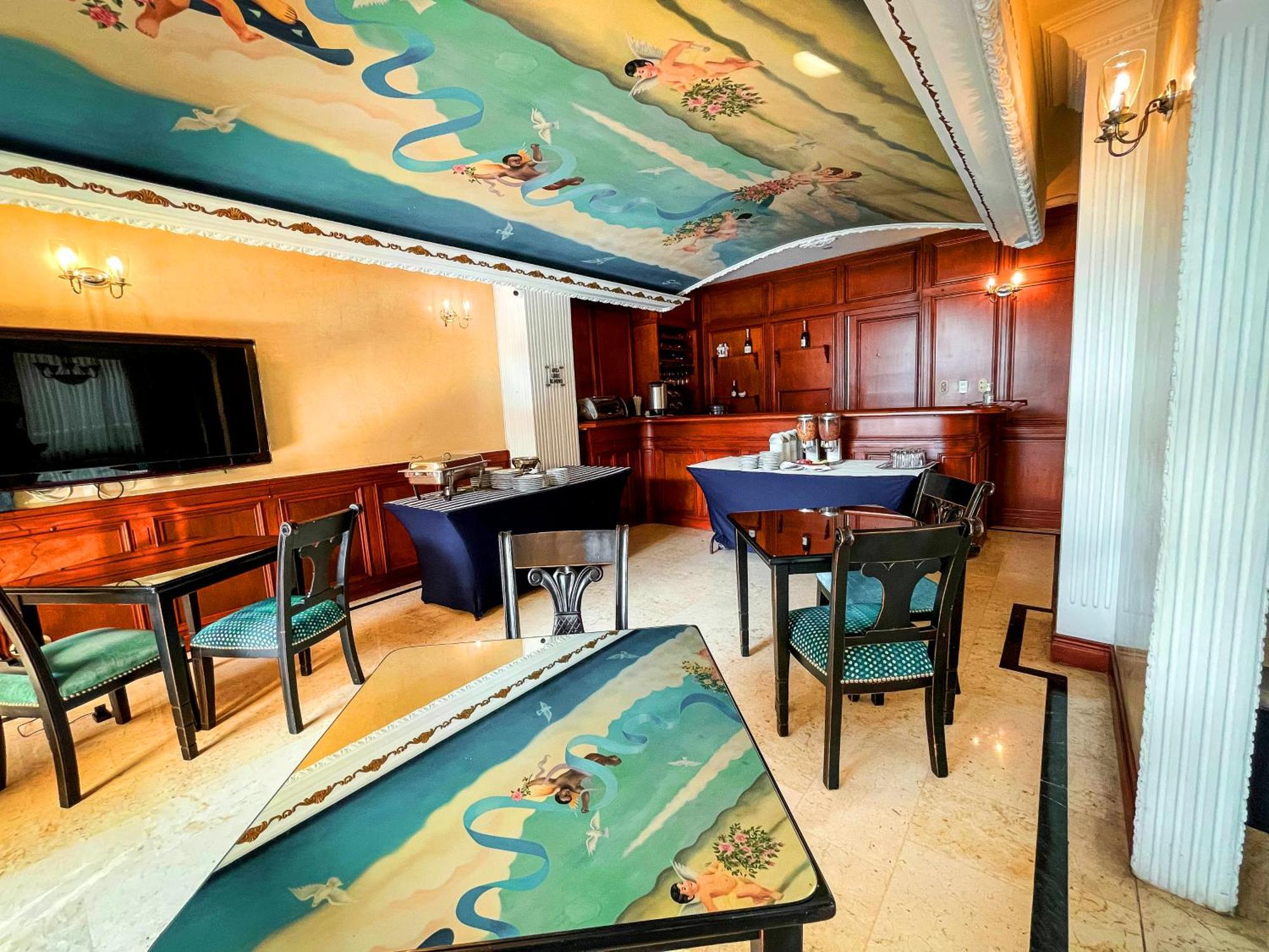 Castilla Real Hotel 4*