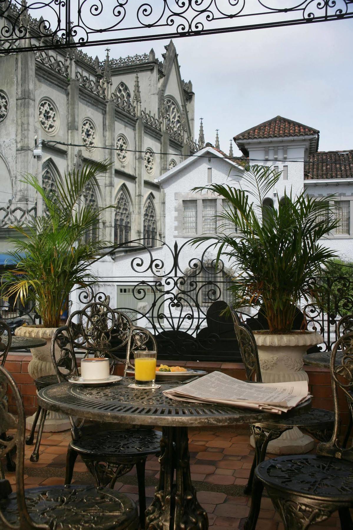 Castilla Real Hotel Pereira